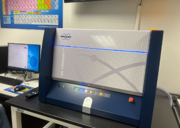 Spectrometer
