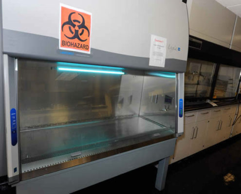Level II Biohazard Facility: Contamination free manipulation of Level I and II biohazardous materials