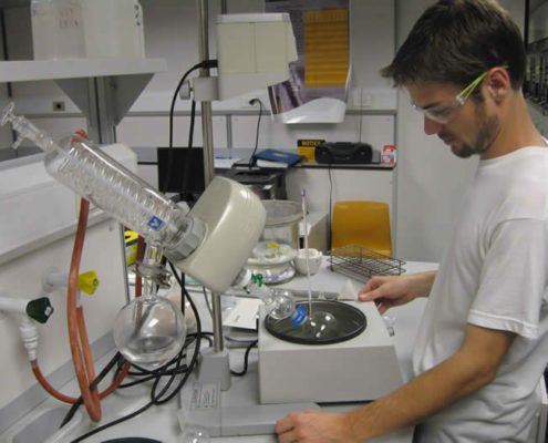 Rotary Evaporators (2): Removal of excess solvents from samples
