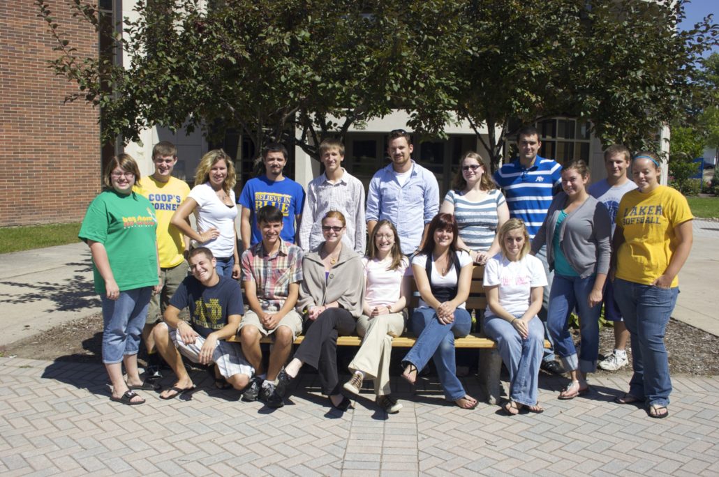 group of lssu students in two rows