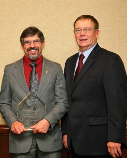 LSSU Recipient Kelso and President McLain