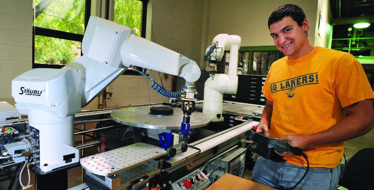 Engineering Robotics students have access to Staubli robots
