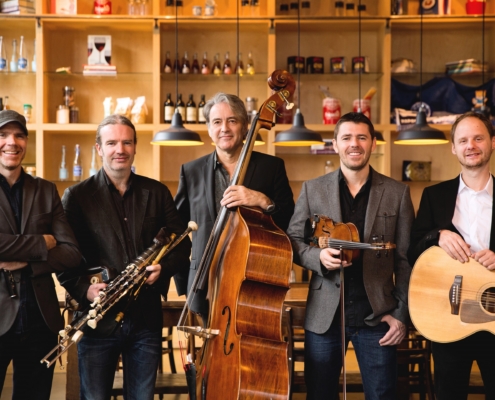 Irish acoustic band, Lúnasa